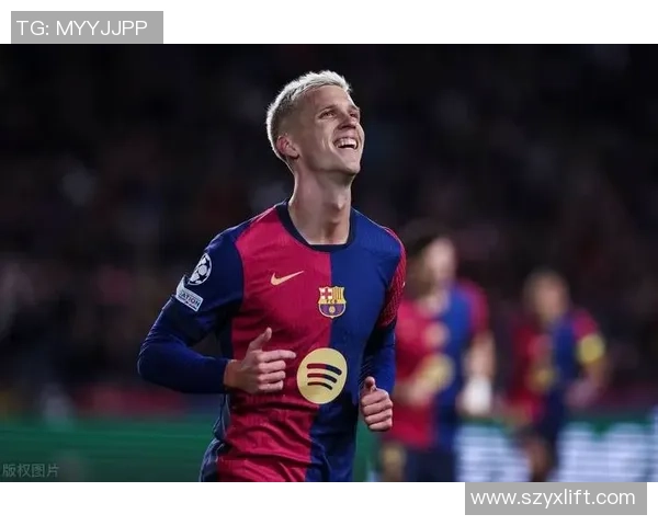 金发足球球星荣耀瞬间揭晓 跨越巅峰的传奇与魅力